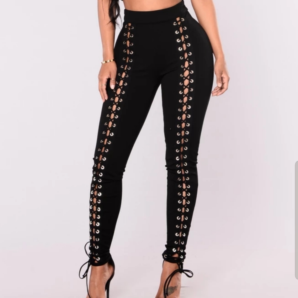 Front Lace Pants M